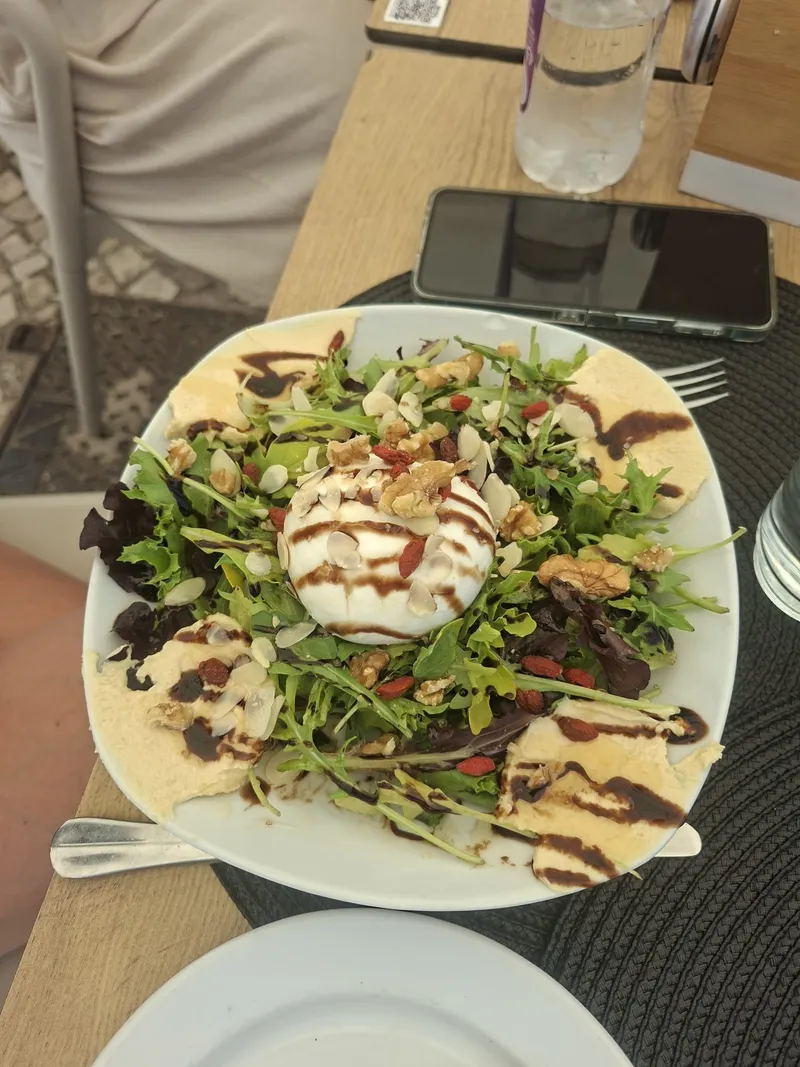 Salada de polvo